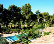 France Provence-Alpes-Côte d'Azur Saint-Cyr-sur-Mer vacation rental compare prices direct by owner 26158613