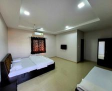 India Maharashtra Kanera vacation rental compare prices direct by owner 35280305