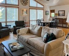 United States Washington Lakebay vacation rental compare prices direct by owner 35782363