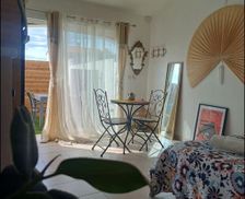 France Languedoc-Roussillon Vauvert vacation rental compare prices direct by owner 35940644