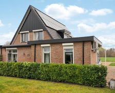 Netherlands Gelderland Hulshorst vacation rental compare prices direct by owner 14244760