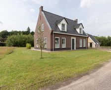 Netherlands Drenthe Gasselte vacation rental compare prices direct by owner 35973806