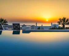 Greece Santorini Vourvoulos vacation rental compare prices direct by owner 35993704