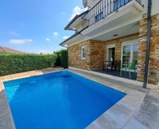 Spain Cantabria Hinojedo vacation rental compare prices direct by owner 33423980