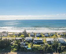 New Zealand Bay of Plenty Pukehina vacation rental compare prices direct by owner 35964196