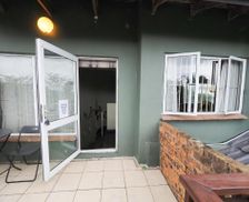 South Africa KwaZulu-Natal Hillcrest vacation rental compare prices direct by owner 14639874