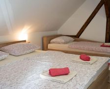 Slovenia Notranjska Nova Vas vacation rental compare prices direct by owner 14120953