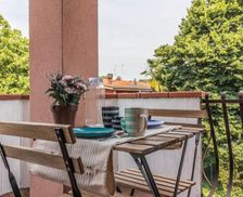 Italy Lombardy Pessano con Bornago vacation rental compare prices direct by owner 35943729