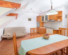 Slovenia Dolenjska (Lower Carniola) Stari Trg ob Kolpi vacation rental compare prices direct by owner 18883648