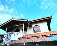 Sri Lanka Galle District Hikkaduwa vacation rental compare prices direct by owner 11816959