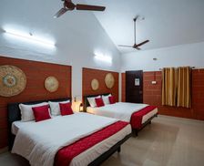 India Tamil Nadu Kuttālam vacation rental compare prices direct by owner 26355645