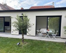 France Ile de France Bagneux vacation rental compare prices direct by owner 33434054