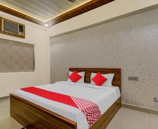 India Uttar Pradesh Nilmatha vacation rental compare prices direct by owner 27015792