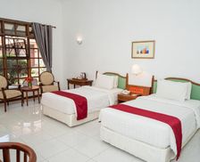 Indonesia Sumatra Berastagi vacation rental compare prices direct by owner 13925235