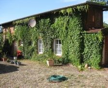 Germany Brandenburg Lindow vacation rental compare prices direct by owner 35335192