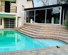 South Africa Gauteng Johannesburg vacation rental compare prices direct by owner 35933735