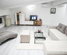 Republic of North Macedonia  Dračevo vacation rental compare prices direct by owner 35156392