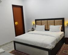 India Uttar Pradesh Agra vacation rental compare prices direct by owner 35955733