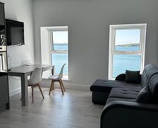 Ireland County Cork Cobh vacation rental compare prices direct by owner 35962397