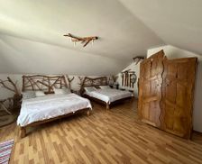 Romania Hunedoara Haţeg vacation rental compare prices direct by owner 14761750