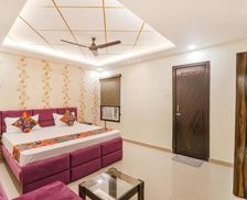 India Uttar Pradesh Lucknow vacation rental compare prices direct by owner 35824944