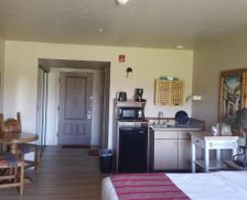 United States Arizona Lake Montezuma vacation rental compare prices direct by owner 19238657