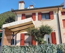 Italy Veneto Borso del Grappa vacation rental compare prices direct by owner 35251329