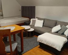 Poland Lower Silesia Bolesławiec vacation rental compare prices direct by owner 18593898