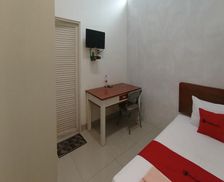 Indonesia Central Java Purwokerto vacation rental compare prices direct by owner 14480947