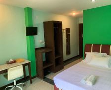 Malaysia Sabah Lahad Datu vacation rental compare prices direct by owner 14446948