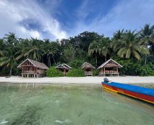 Indonesia West Papua Yennanas Besir vacation rental compare prices direct by owner 35482943