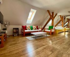 Czechia South Bohemia Český Krumlov vacation rental compare prices direct by owner 14465110