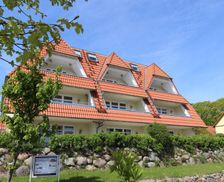 Germany Rügen Breege vacation rental compare prices direct by owner 13109597