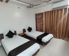 India Maharashtra Nagpur vacation rental compare prices direct by owner 35132634