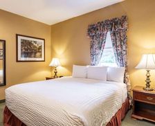 United States New York Johnson City vacation rental compare prices direct by owner 12916812