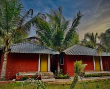 India Karnataka Kārwār vacation rental compare prices direct by owner 35426341