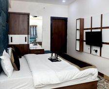 India Madhya Pradesh Hoshangābād vacation rental compare prices direct by owner 35254841