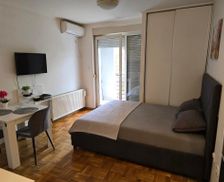 Serbia Vojvodina Novi Sad vacation rental compare prices direct by owner 29342892