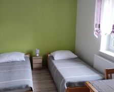 Poland Greater Poland Kobyla Góra vacation rental compare prices direct by owner 16345120