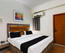 India Uttar Pradesh Alambagh vacation rental compare prices direct by owner 35369722