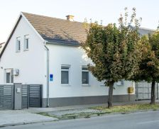 Croatia Vukovar-Syrmia County Vinkovci vacation rental compare prices direct by owner 14158085