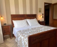 Italy Piedmont Montà vacation rental compare prices direct by owner 13413746