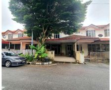 Malaysia Penang Balik Pulau vacation rental compare prices direct by owner 29059827