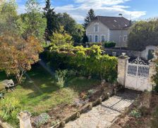 France Aquitaine Brantôme vacation rental compare prices direct by owner 14288001