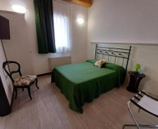 Italy Veneto Codognè vacation rental compare prices direct by owner 13631416