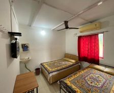 India Maharashtra Dapoli vacation rental compare prices direct by owner 13887718