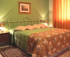 Italy Umbria Tuoro sul Trasimeno vacation rental compare prices direct by owner 17777494