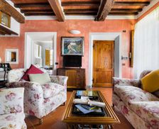 Italy Tuscany Bettolle vacation rental compare prices direct by owner 13780911