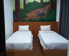 Indonesia West Kalimantan Sintang vacation rental compare prices direct by owner 35570600