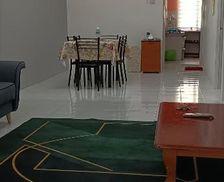 Malaysia Perak Seri Iskandar vacation rental compare prices direct by owner 35584026